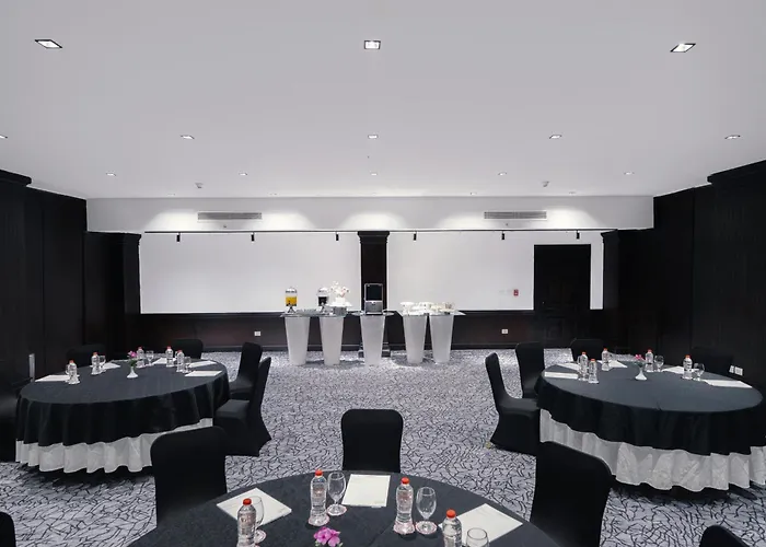 Porto Sokhna & 4* Ain Sukhna