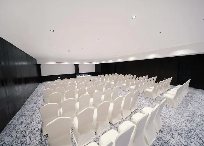 Porto Sokhna & 4* Ain Sukhna